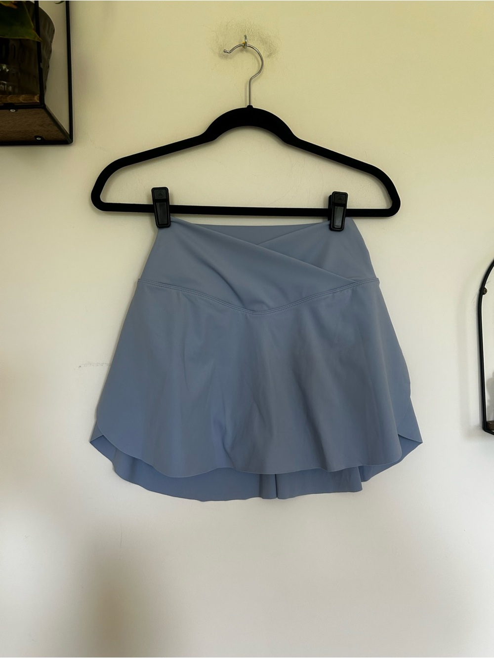 NWT Halara Light Blue Cross Waist Breezy Mini Skort Skirt Size Small